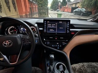 2022 Toyota Camry VIII (XV70) Рестайлинг, серый, 3650000 рублей, вид 4