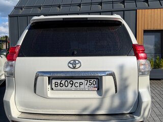 2013 Toyota Land Cruiser Prado 150 Series, белый, 2500000 рублей, вид 4