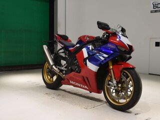 2024 Honda CBR 1000 RR/RA Fireblade, красный, 2050000 рублей, вид 4