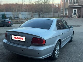 2006 Hyundai Sonata ТагАЗ IV (EF) Рестайлинг, серый, 400000 рублей, вид 4