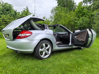 2004 Mercedes-Benz SLK-Класс 350 II (R171), серебристый, 2000000 рублей, вид 2