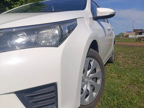 2014 Toyota Corolla XI (E160, E170, E180), белый, 1308000 рублей - вид 4
