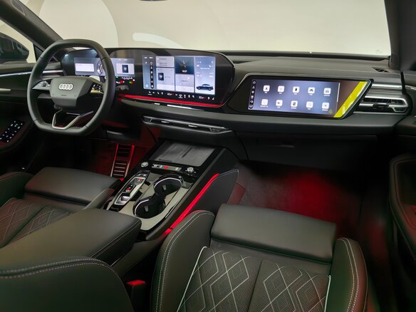 2026 Audi A5 L Sportback III (B10), серый, 6095000 рублей - вид 4