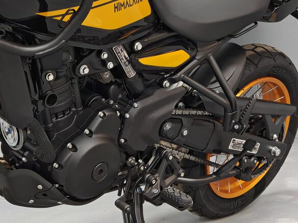 2025 Royal Enfield Himalayan, чёрный - вид 17