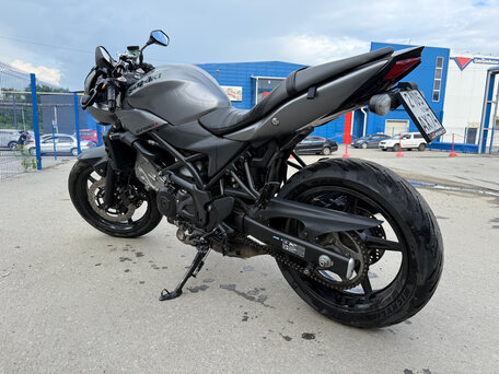 2019 Suzuki SV 650, серый, 610000 рублей, вид 1