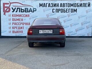 1990 Opel Vectra A, красный, 220000 рублей, вид 5