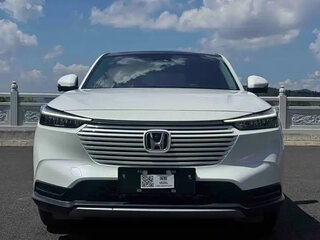 2023 Honda Vezel II, белый, 1560000 рублей, вид 2