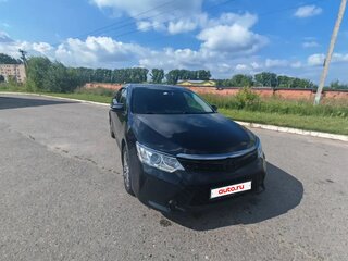 2016 Toyota Camry VII (XV50) Рестайлинг, чёрный, 2100000 рублей, вид 2