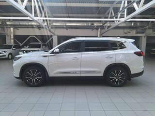 2021 Chery Tiggo 8 Pro I, белый, 1667000 рублей, вид 4