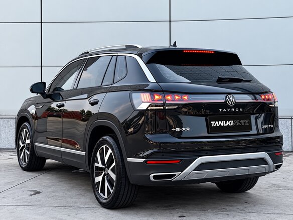 2023 Volkswagen Tayron I Рестайлинг, чёрный, 2400007 рублей - вид 5