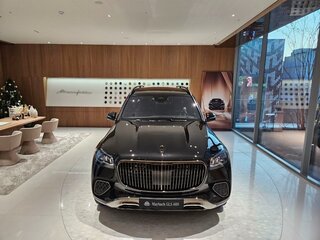 2025 Mercedes-Benz Maybach GLS 600 I Рестайлинг, чёрный, 36500000 рублей, вид 2