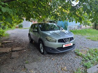 2010 Nissan Qashqai I Рестайлинг, серебристый, 950000 рублей, вид 2
