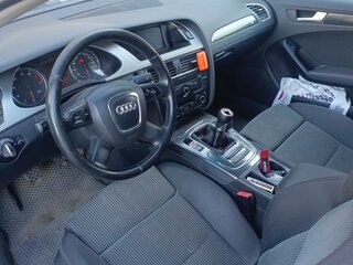2009 Audi A4 IV (B8), серебристый, 1400000 рублей, вид 3