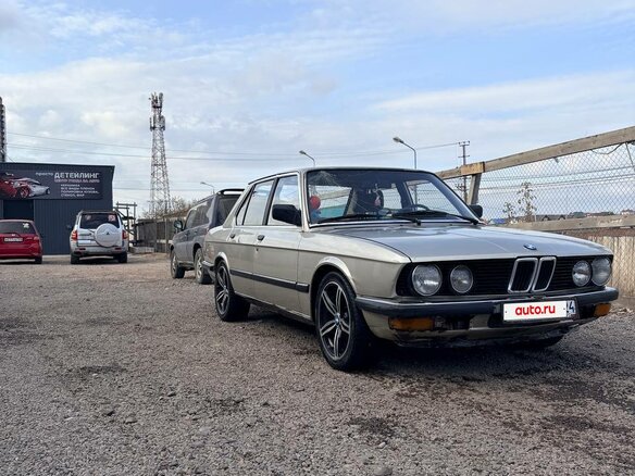 1987 BMW 5 серии 520i II (E28), серый, 297000 рублей - вид 2
