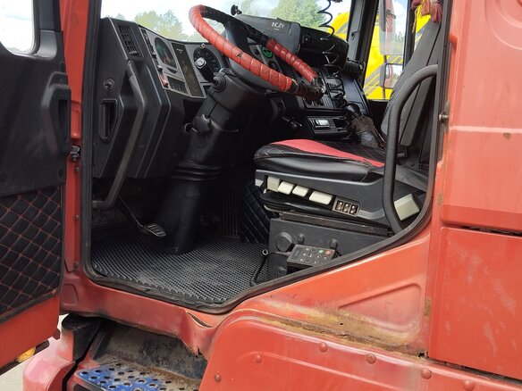1999 MAN F 2000, красный, 1549000 рублей - вид 13