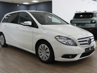 2012 Mercedes-Benz B-Класс 180 II (W246), белый, 1800000 рублей, вид 2