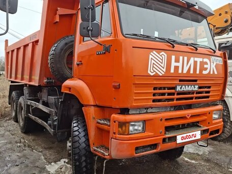 2022 КамАЗ 6522, оранжевый, 2700000 рублей, вид 2