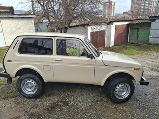 1996 Lada (ВАЗ) 2121 (4x4) I Рестайлинг, белый, 290000 рублей, вид 2