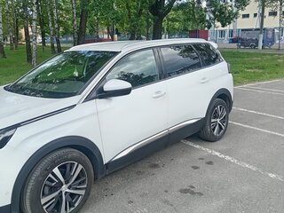 2021 Peugeot 5008 II Рестайлинг, белый, 2105000 рублей, вид 4
