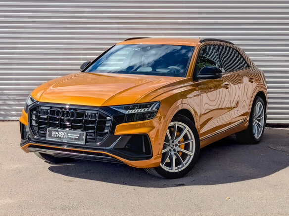 2018 Audi Q8 55 TFSI I (4M), оранжевый, 5150000 рублей