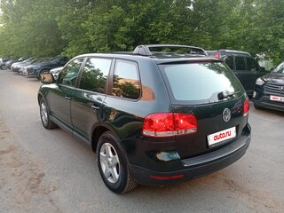 2006 Volkswagen Touareg I, зелёный, 910000 рублей, вид 5