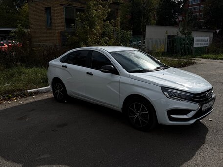 2025 Lada (ВАЗ) Vesta I Рестайлинг (NG), белый, 1150000 рублей, вид 5
