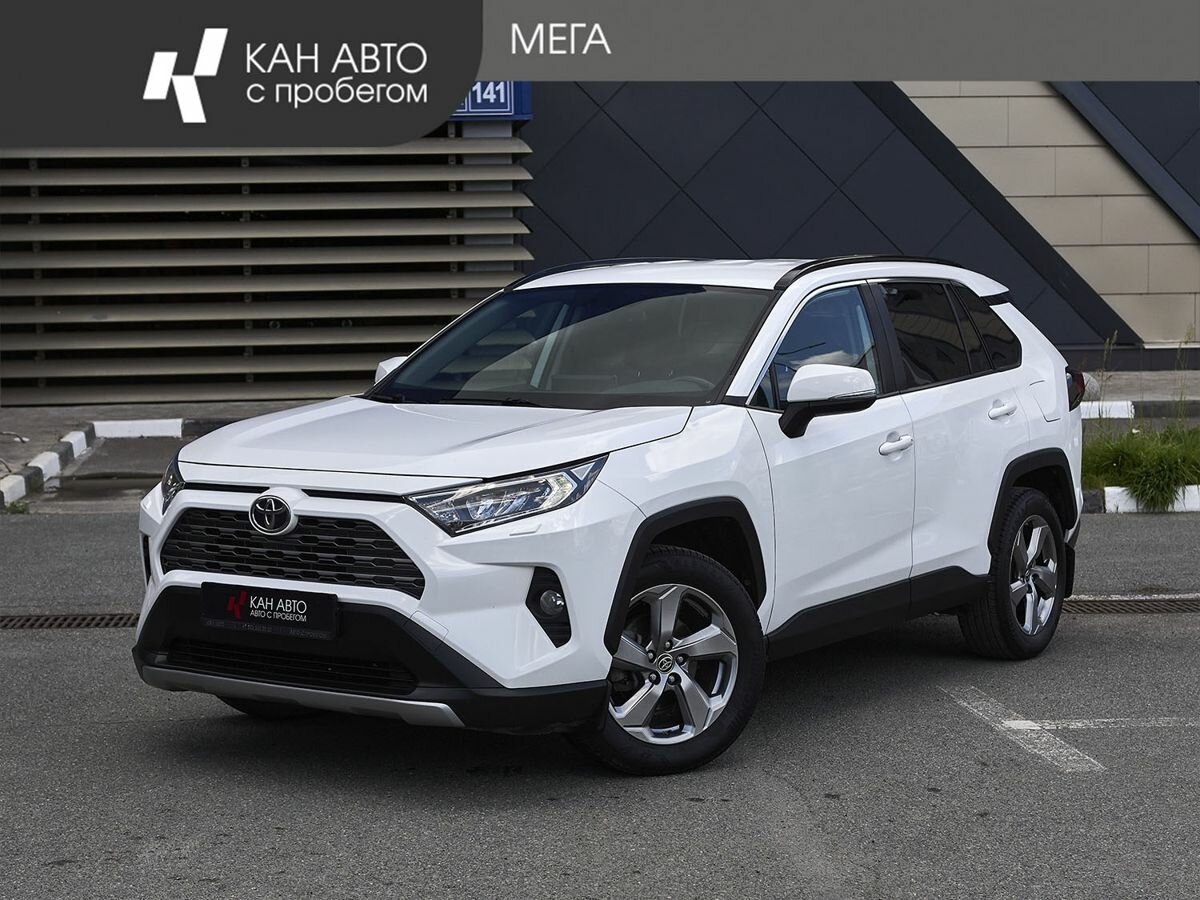 Открыть фотографии: Toyota RAV4 V (XA50)