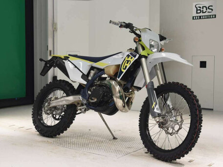 2015 Husqvarna TE 300, белый, 700000 рублей, вид 2