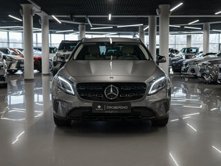 2018 Mercedes-Benz GLA 200 I (X156) Рестайлинг, серый, 2580000 рублей, вид 3