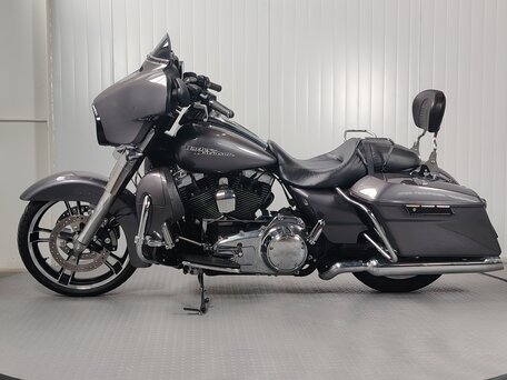 2014 Harley-Davidson Street Glide, серый, 1199000 рублей, вид 5
