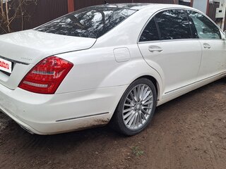 2010 Mercedes-Benz S-Класс 350 Long V (W221) Рестайлинг, белый, 1750000 рублей, вид 3