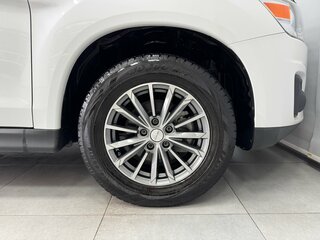 2013 Mitsubishi ASX I Рестайлинг, белый, 1325000 рублей, вид 5