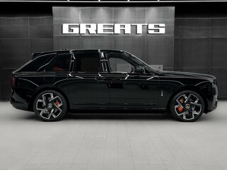 2026 Rolls-Royce Cullinan Black Badge I Рестайлинг (Series II), чёрный, 73000000 рублей, вид 4