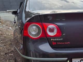 2006 Volkswagen Passat B6, коричневый, 520000 рублей, вид 3