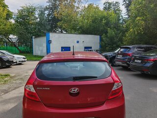 2016 Hyundai Solaris I Рестайлинг, красный, 1120000 рублей, вид 5