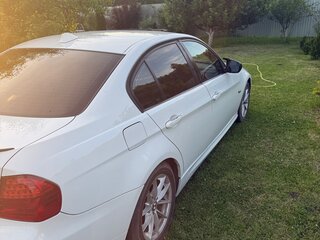 2011 BMW 3 серии 318i V (E90/E91/E92/E93) Рестайлинг, белый, 1350000 рублей, вид 5