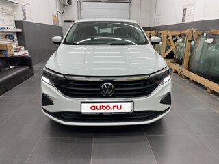 2021 Volkswagen Polo VI, белый, 1550000 рублей, вид 2