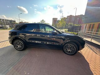 2020 Porsche Cayenne III, синий, 8990000 рублей, вид 5
