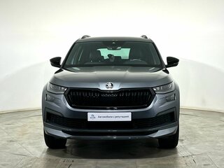 2022 Skoda Kodiaq I, серый, 3700000 рублей, вид 2