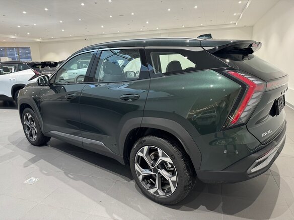 2026 Geely Atlas II, зелёный, 3449990 рублей - вид 7