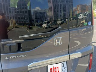 2017 Honda Stepwgn V Рестайлинг, серый, 2050000 рублей, вид 3
