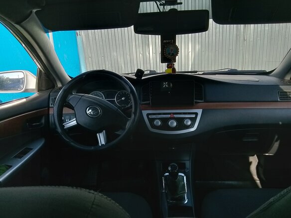 2011 Lifan Solano I (620), белый, 330000 рублей - вид 5