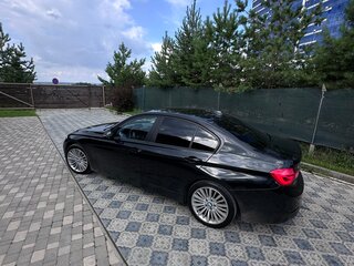 2018 BMW 3 серии 320i VI (F3x) Рестайлинг, чёрный, 2100000 рублей, вид 4