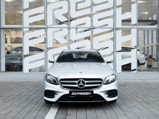 2019 Mercedes-Benz E-Класс 200 V (W213, S213, C238), серебристый, 2943000 рублей, вид 3