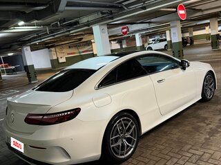 2021 Mercedes-Benz E-Класс 200 V (W213, S213, C238) Рестайлинг, белый, 6500000 рублей, вид 3