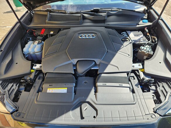 2019 Audi Q8 55 TFSI I (4M), серый, 6000000 рублей - вид 29