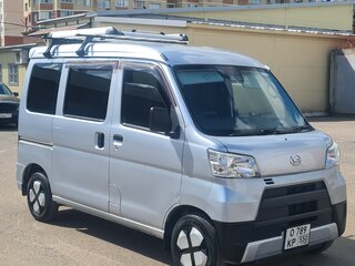 2019 Daihatsu Hijet X, серебристый, 985000 рублей, вид 1