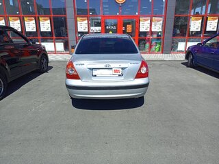 2004 Hyundai Elantra III (XD2) Рестайлинг, серебристый, 450000 рублей, вид 4