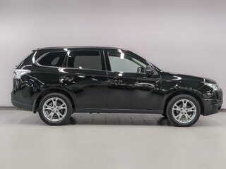 2014 Mitsubishi Outlander III Рестайлинг, чёрный, 1455000 рублей, вид 4