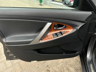 2009 Toyota Camry VI (XV40) Рестайлинг, серый, 999000 рублей, вид 4